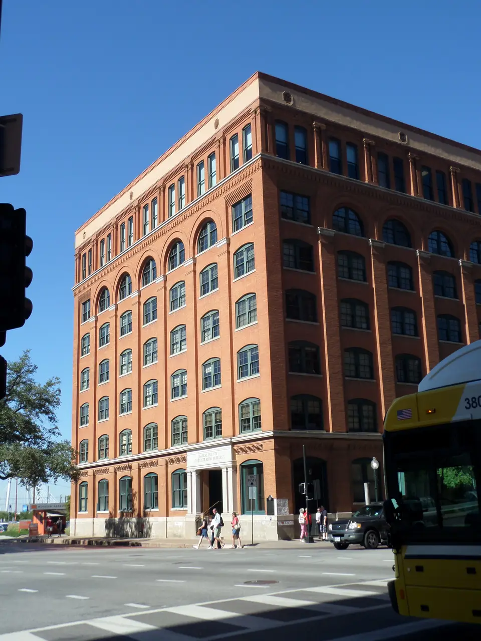 The Sixth Floor Museum, Dallas