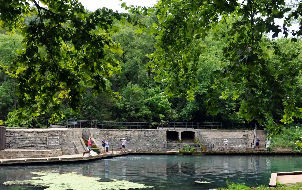 Roaring River State Park, Missouri