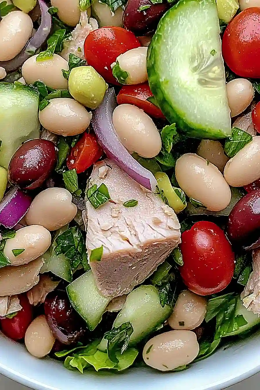 mediterranean white bean and tuna salad