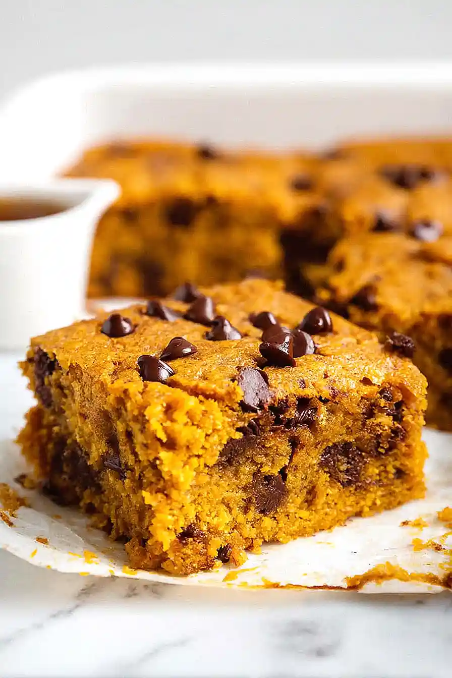 pumpkin spice blondies