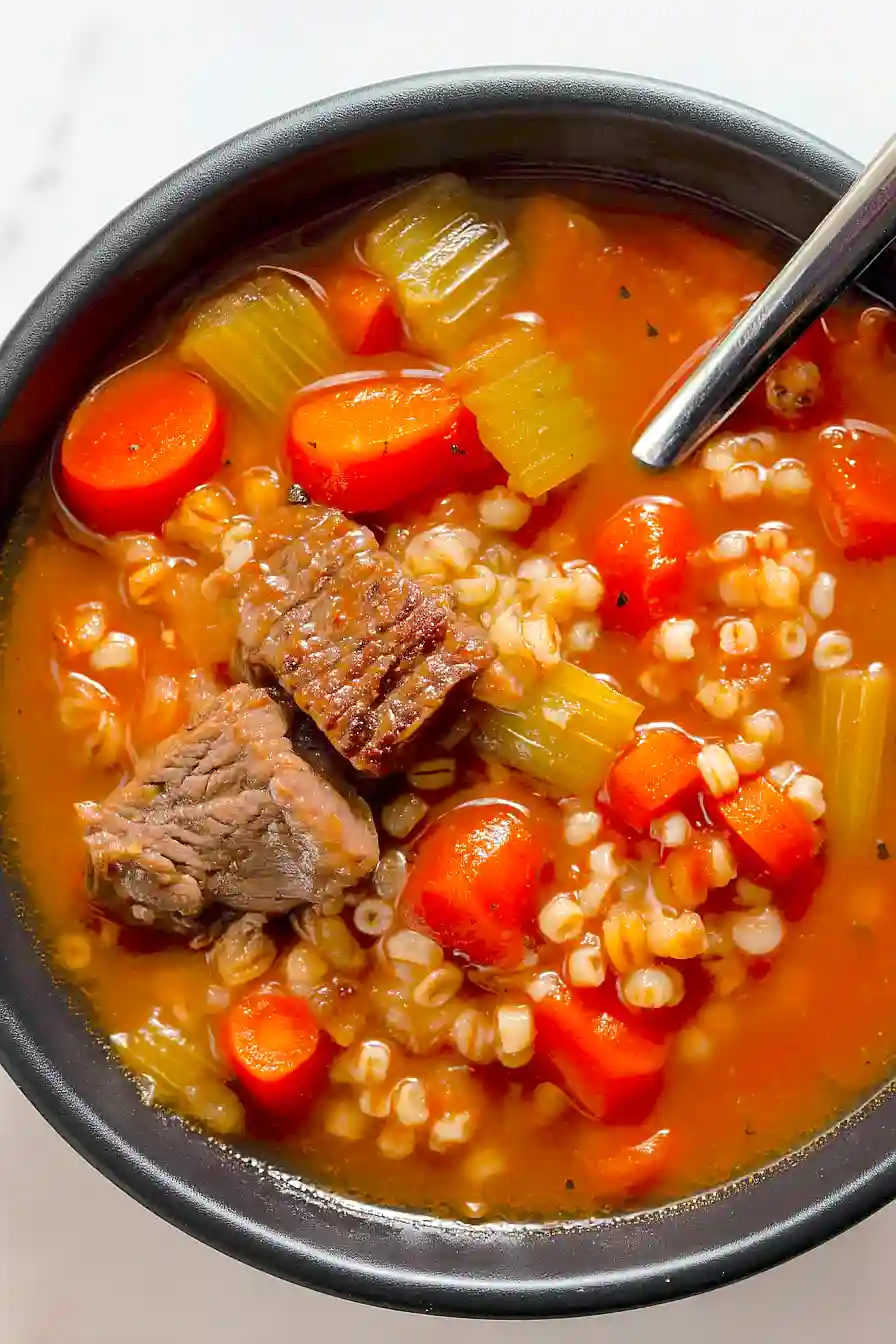 dutch oven beef and barley soup