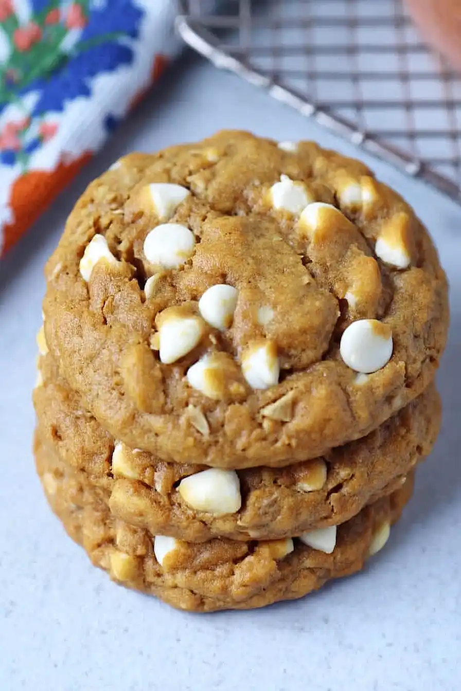 pumpkin white chocolate chip cookies