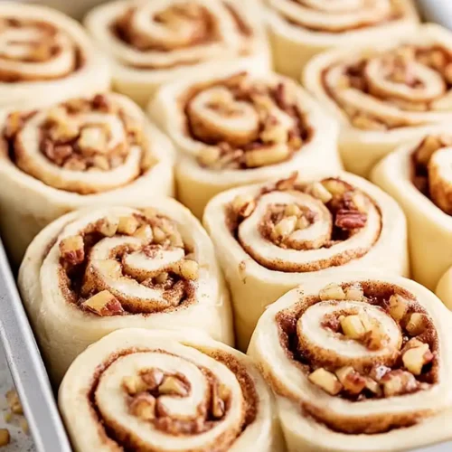 Apple Cinnamon Rolls
