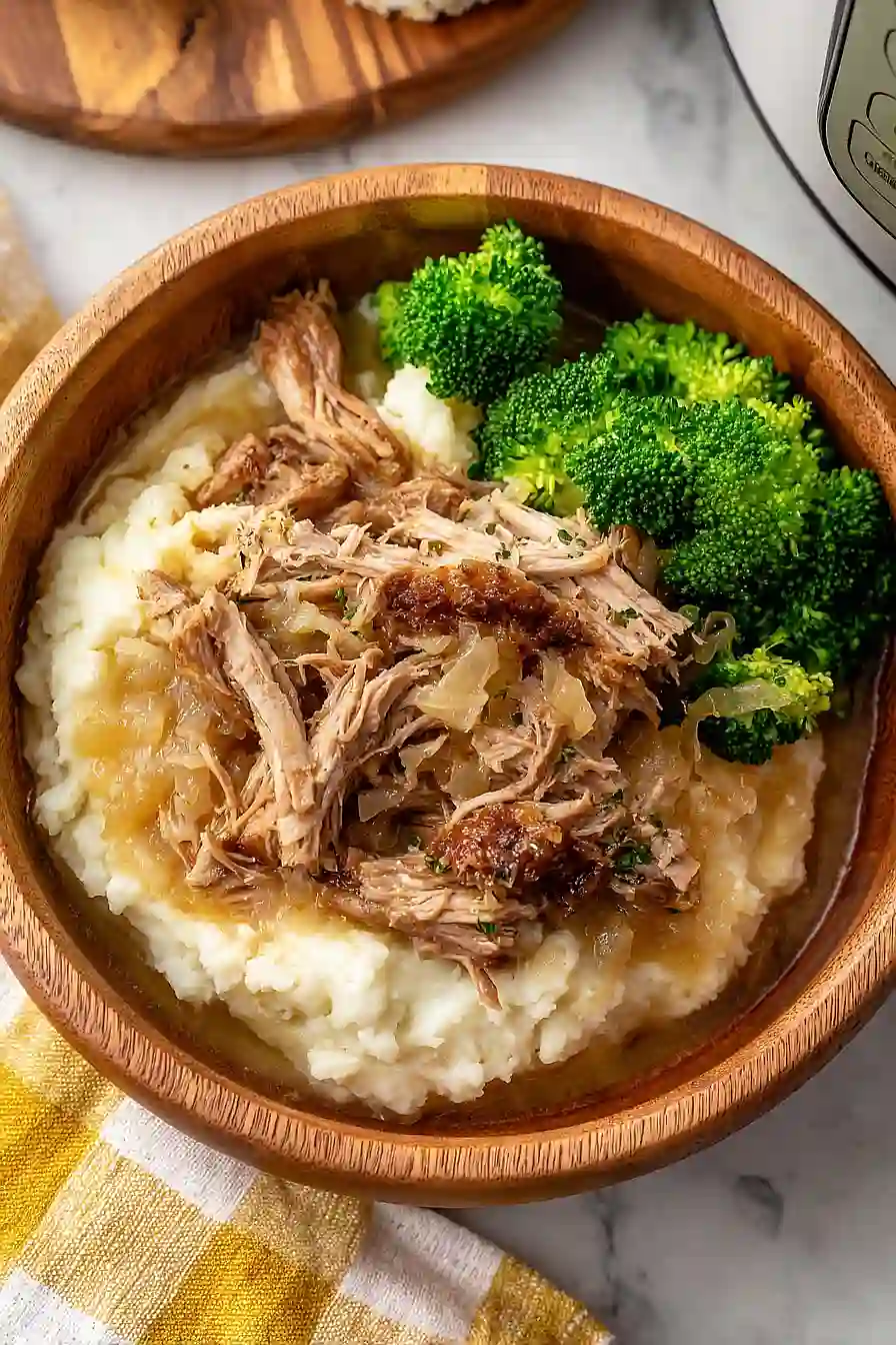 slow cooker pork and sauerkraut with apples