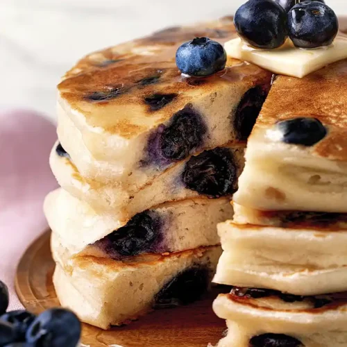 Protein-Packed Cottage Cheese Pancakes with Blueberries