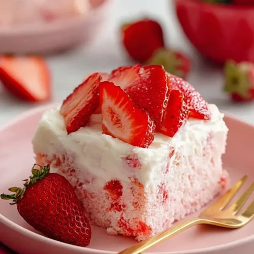 greek yogurt strawberry cake