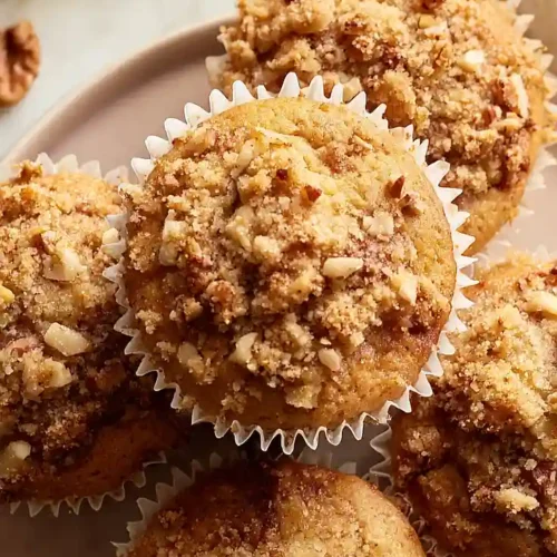 rhubarb nut muffins