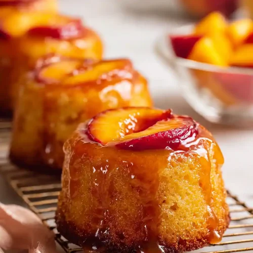 peach upside down mini cakes
